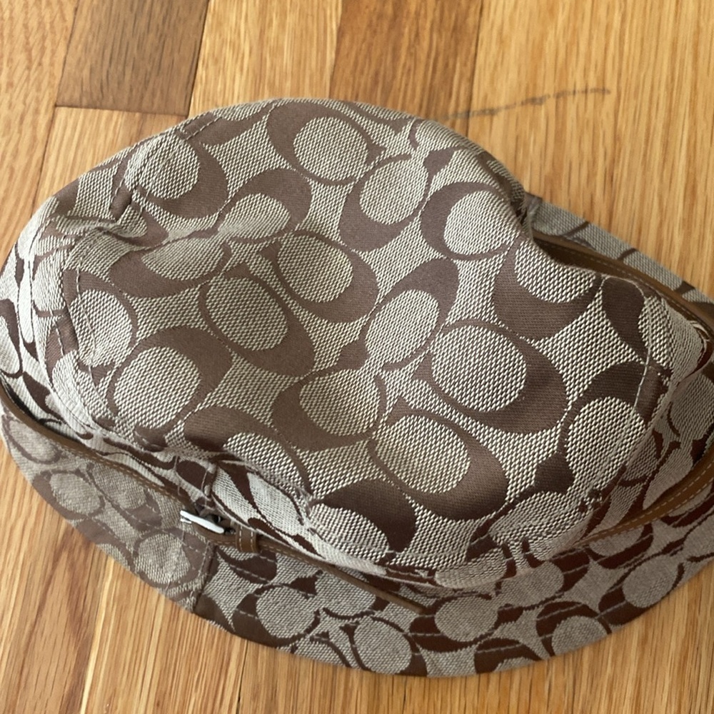 Coach Women’s Tan Logo Bucket Hat OS - Picture 3 of 8